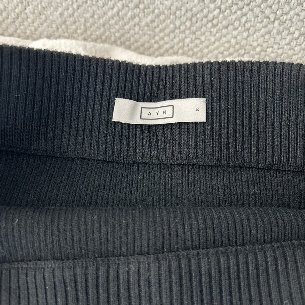 AYR Navy Ribbed Tank Top - Picture 8 of 8